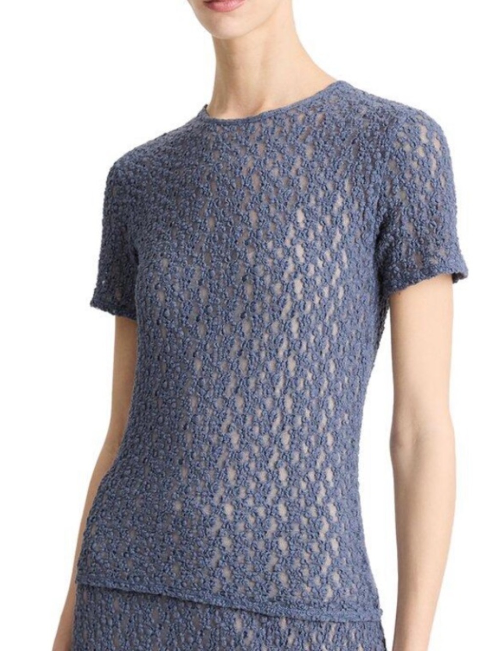 NWT Vince
Women's Blue Floral Smocked Short Sleeve Crew Neck Sweater